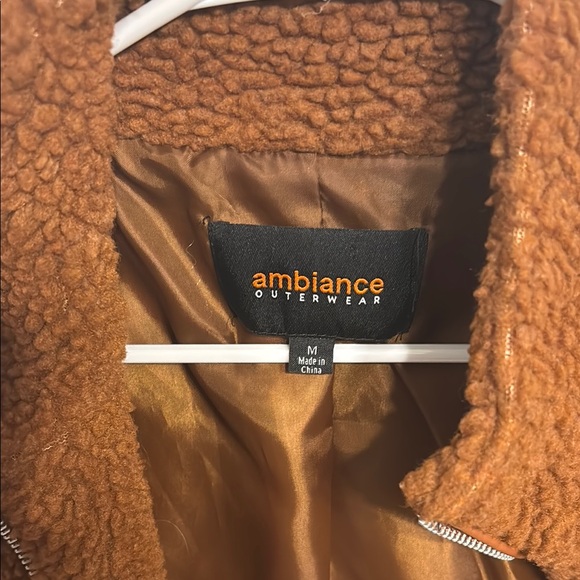 Teddy Jacket - Picture 2 of 5